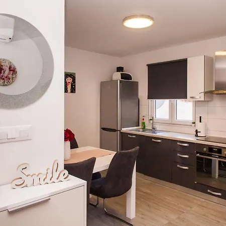 Apartment Miki - City Center With Large Balcony Split